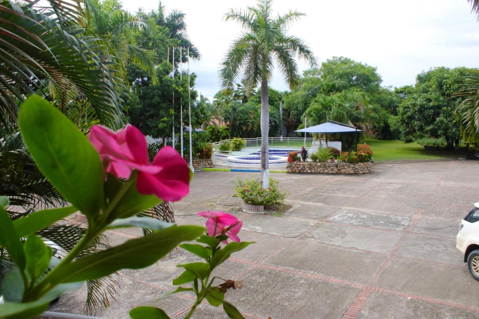 Hotel Mar Azul Neiva 内瓦 外观 照片
